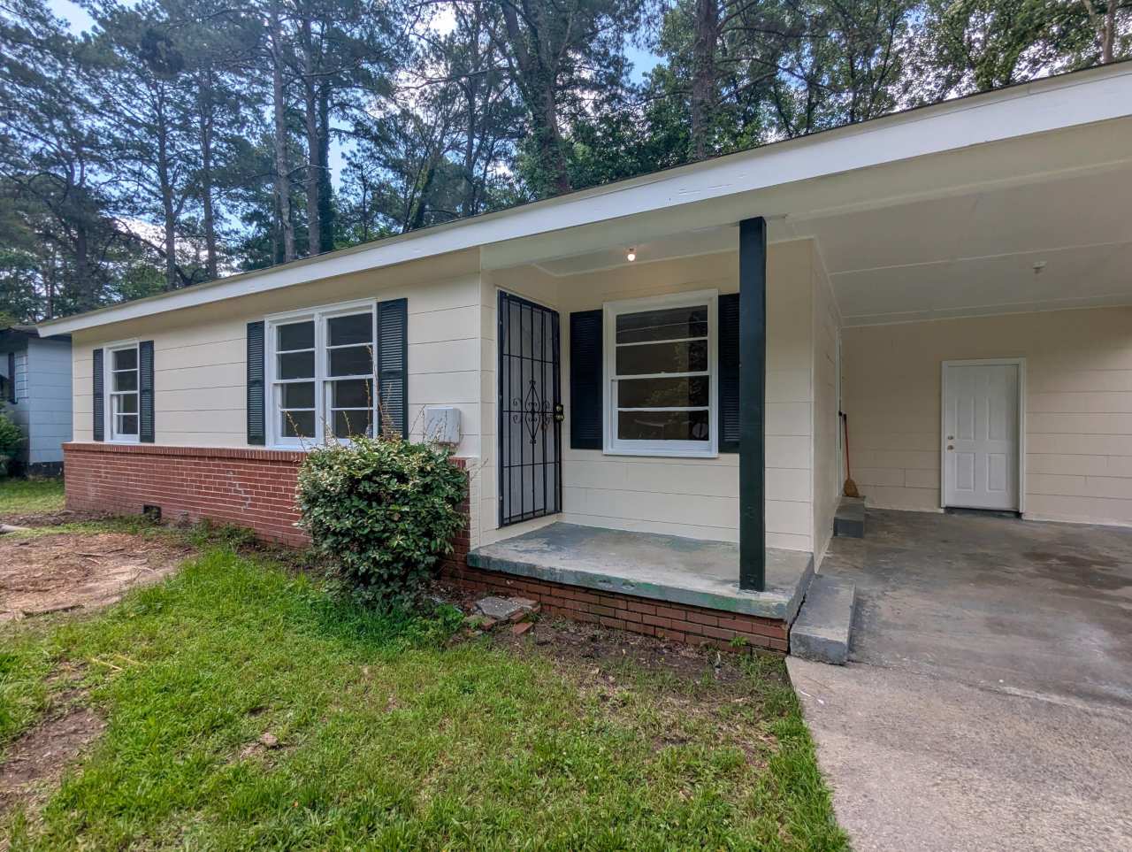 2820 Argyle Drive NW