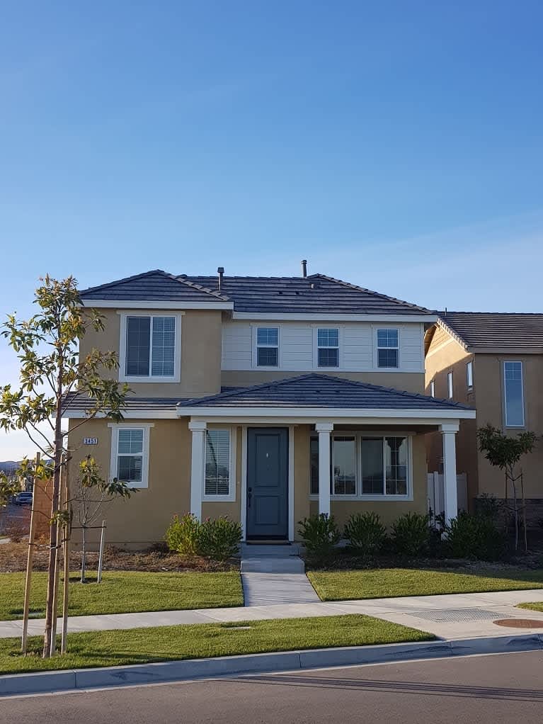 Riverpark 3+3 Single Family Home $4200