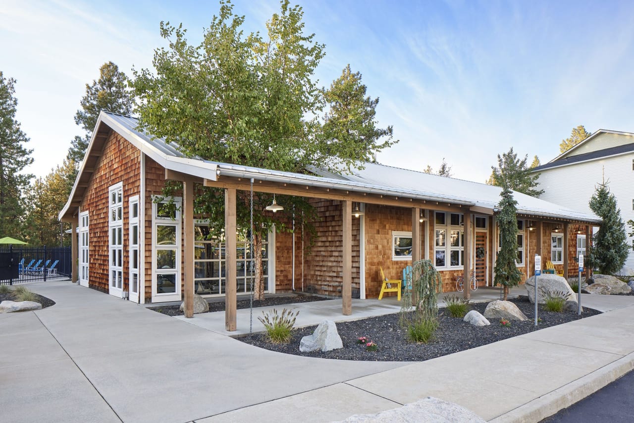 River House At The Trailhead