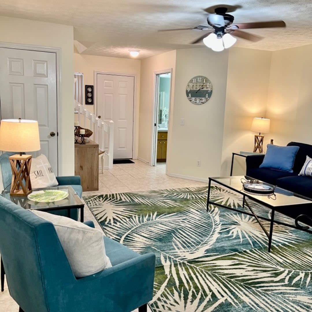 Beautiful Waterfront 2/2 Furnished Home Available April 2024