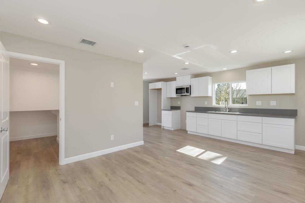 Stunning Newly Constructed 2BR/1.5BA ADU