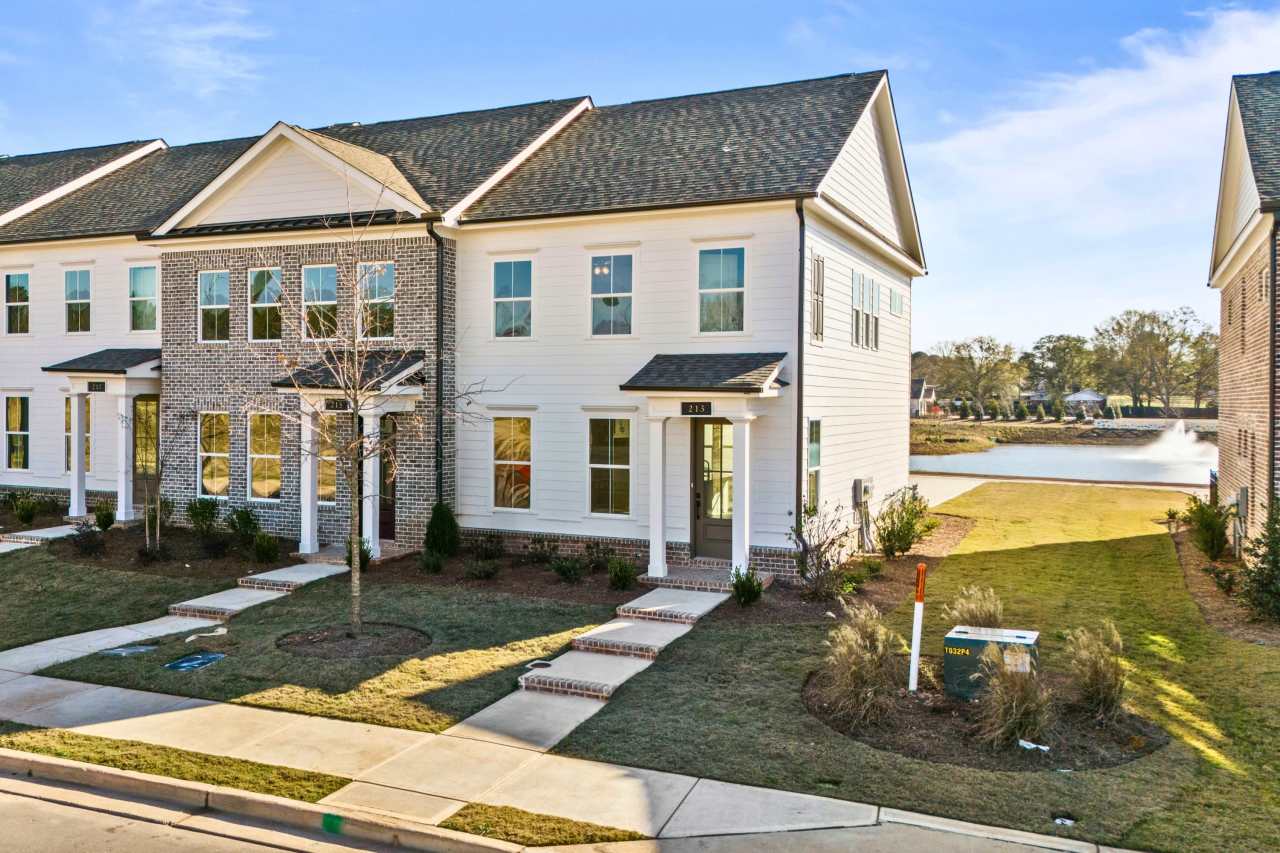 213 Black Swann Road - 1