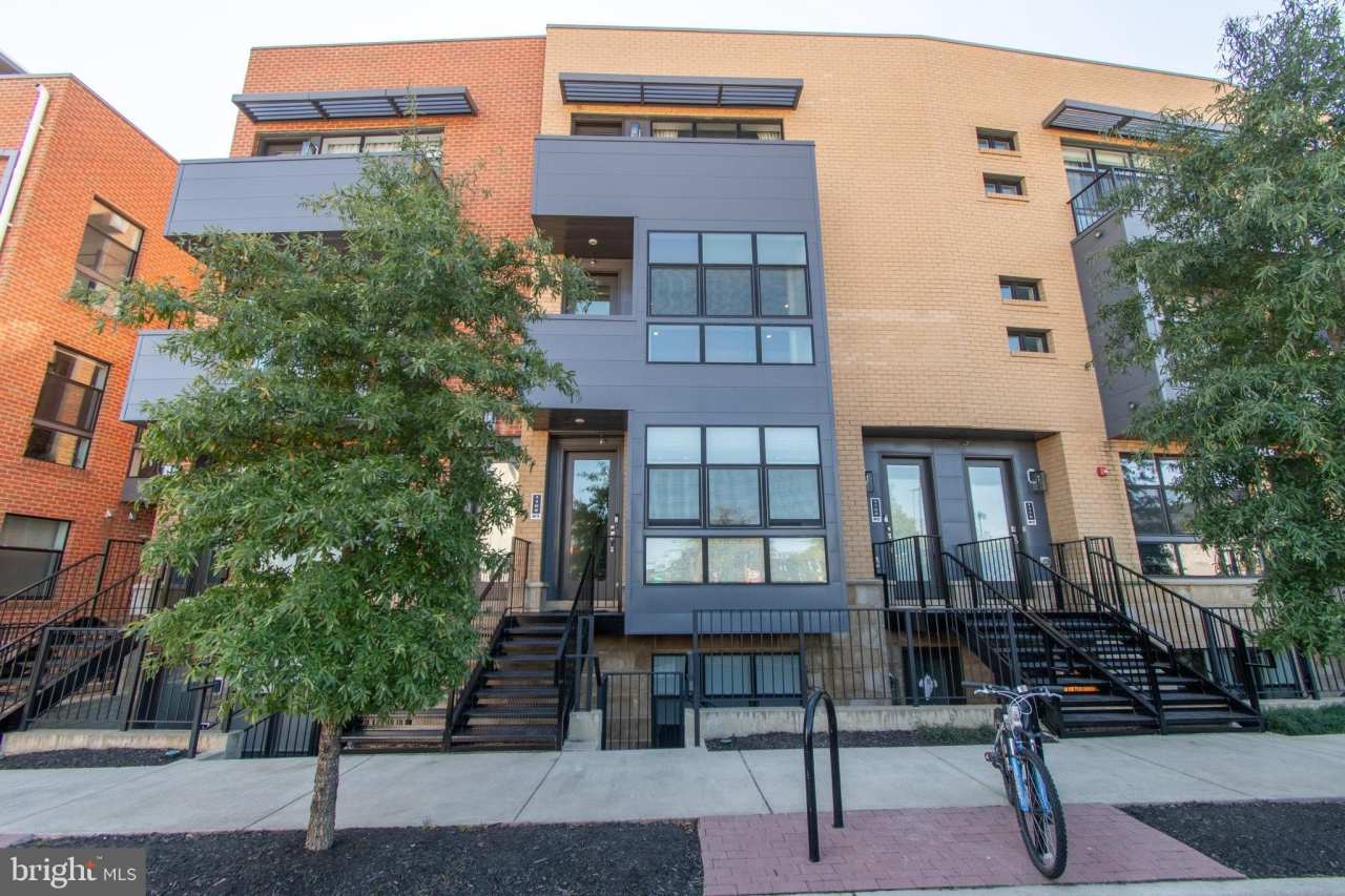 1108 S HIGHLAND STREET