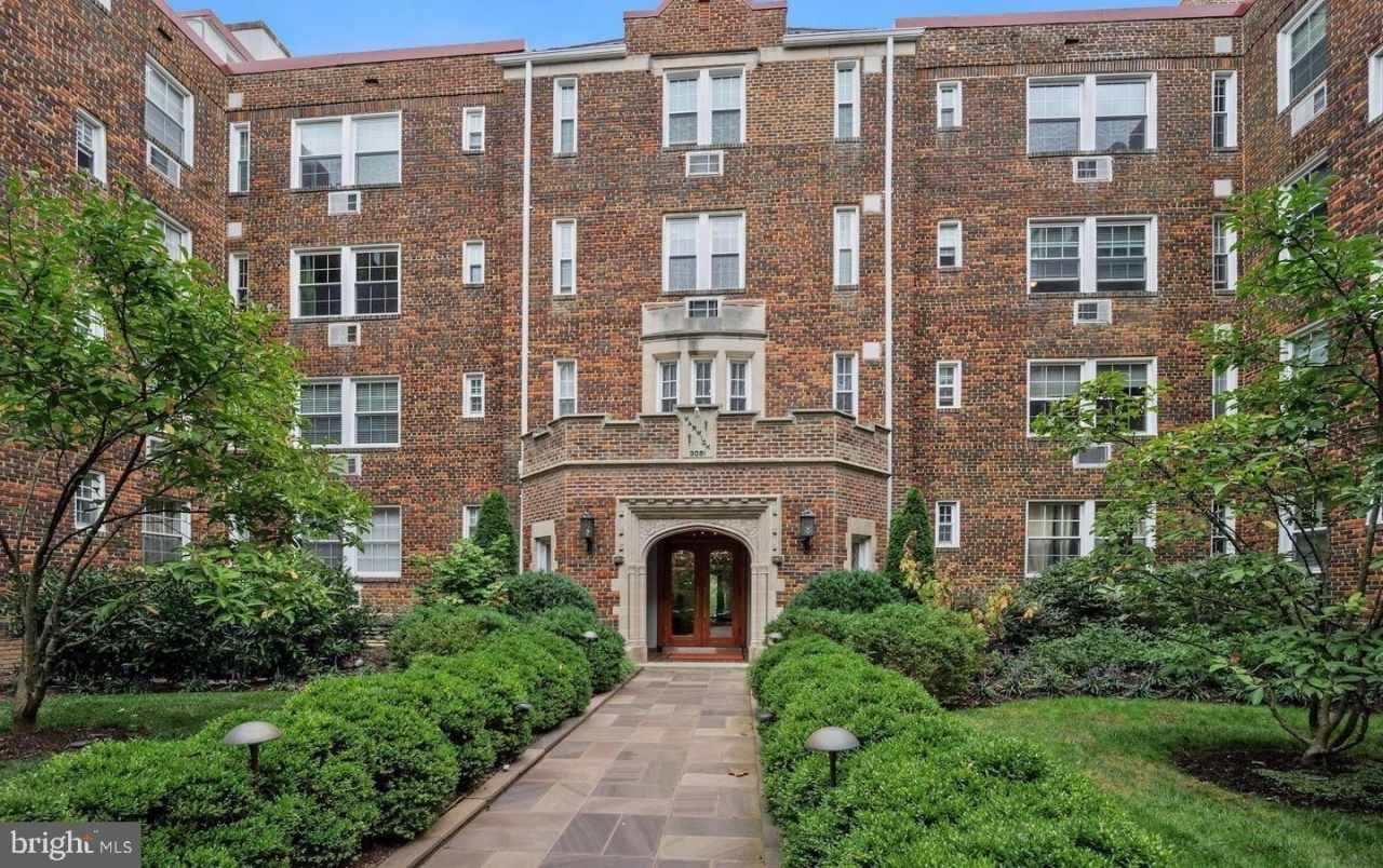 3051 IDAHO Avenue NW unit: 314
