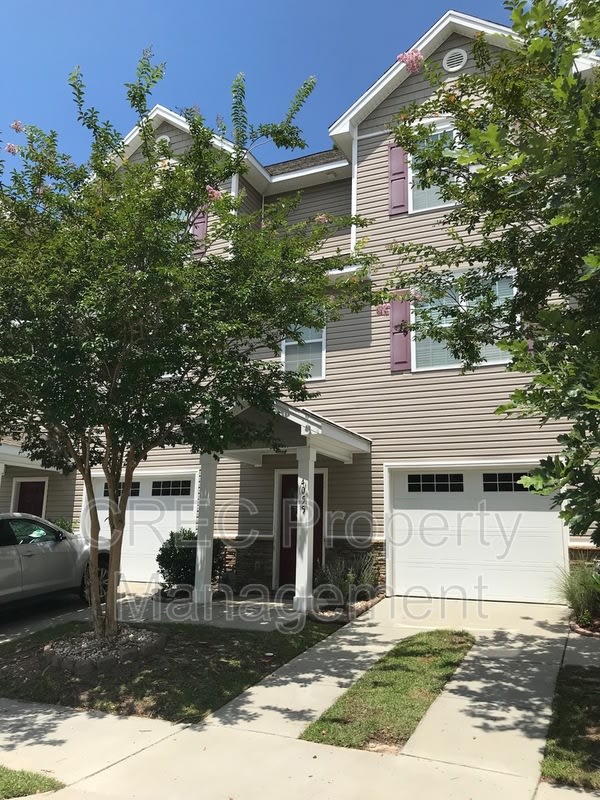 4055 Hartland Street