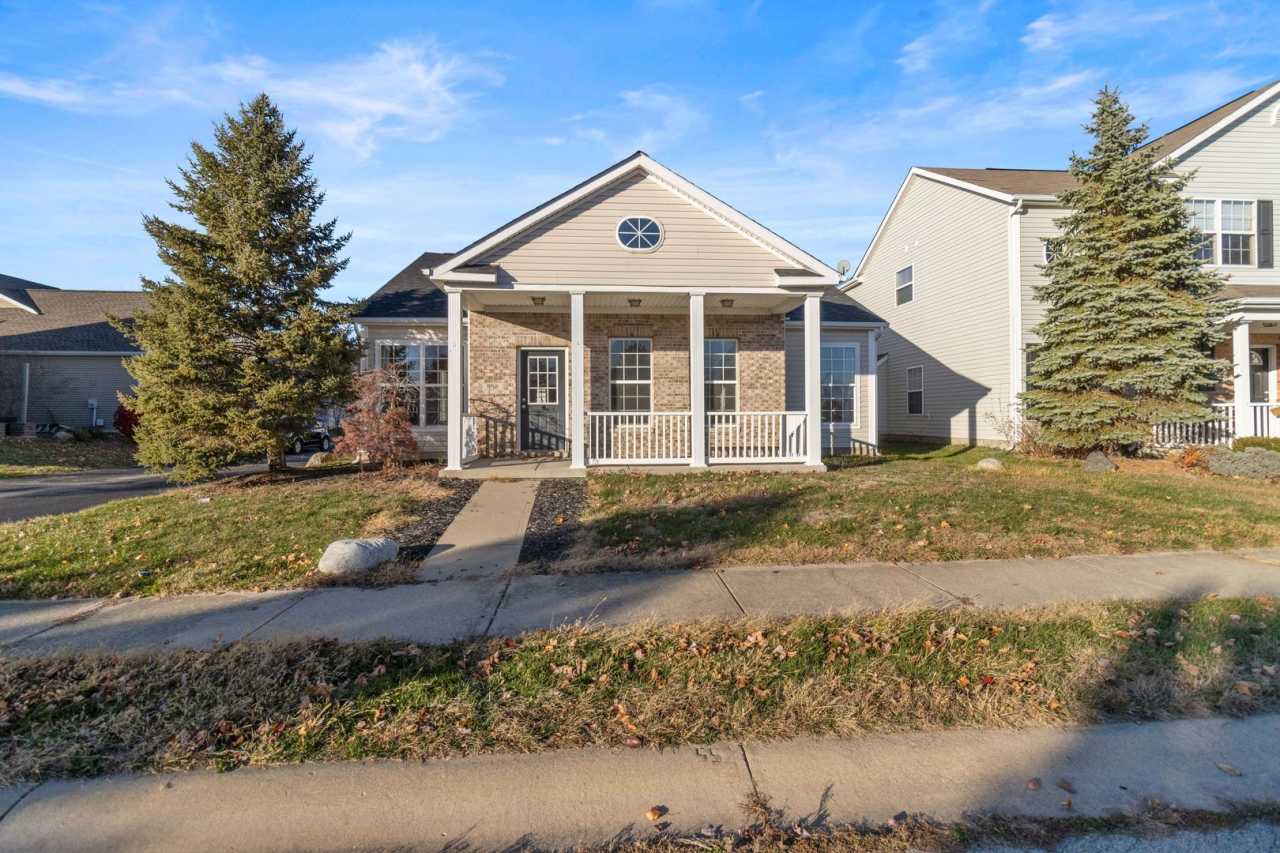 Beautiful home in the heart of Westfield!