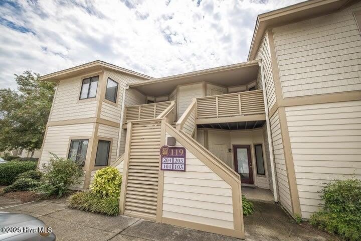 119 Longstreet Drive unit: Apt 203