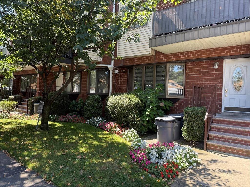 2812 East 27th street