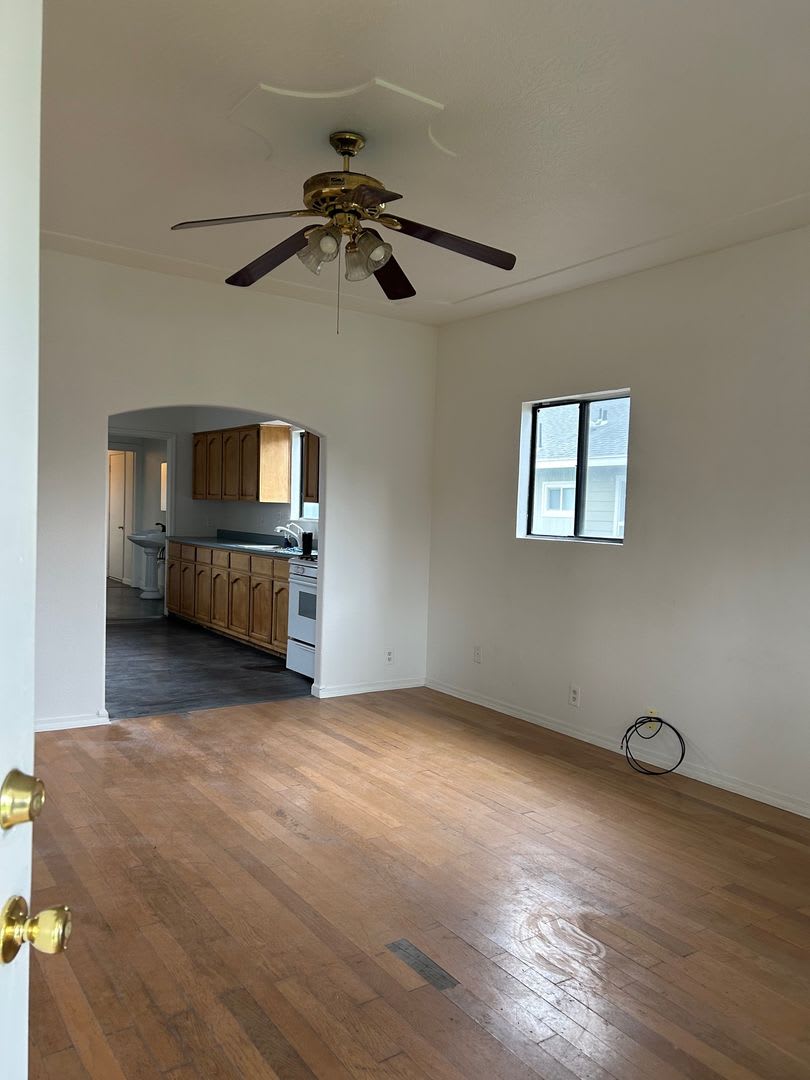 Charming 2 Bedroom 2 Bath Home in Merced