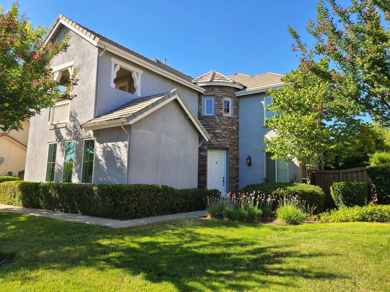 4 Bdrm, 3 Bath on Empire Ranch Golf Course