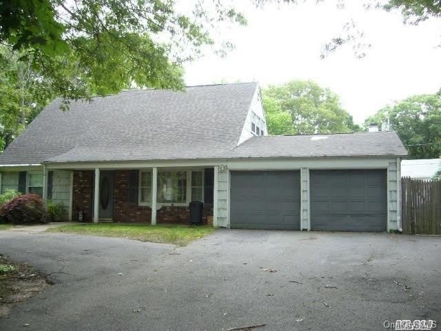 1347 Stony Brook Road