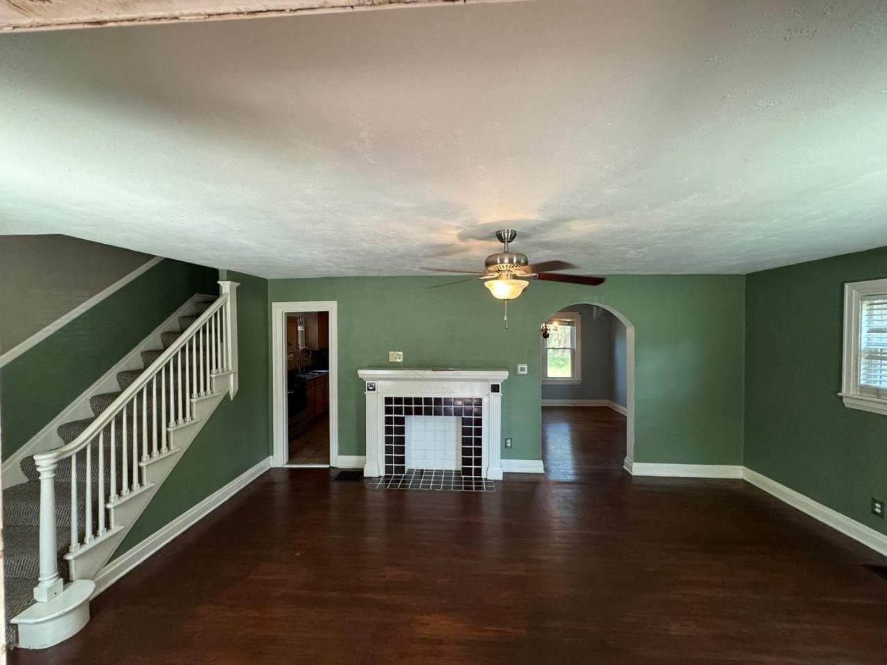 3 bedroom 1 bath single family home