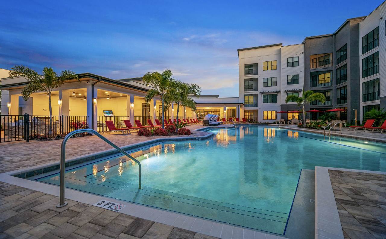 55+ Active Adult Apartment Homes - The Pointe at Lakewood Ranch