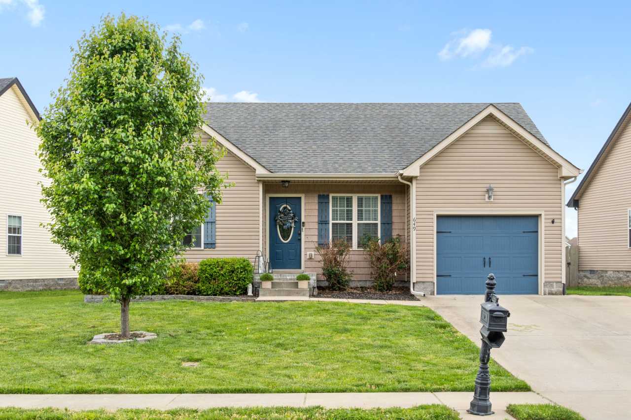 649 Fox Hound Drive