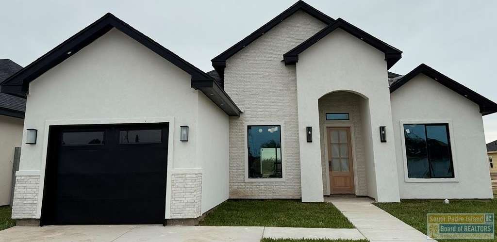 2931 Juan Castillo Ave.