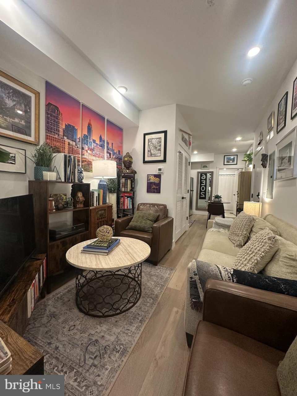 2025 FRANKFORD AVENUE unit: A