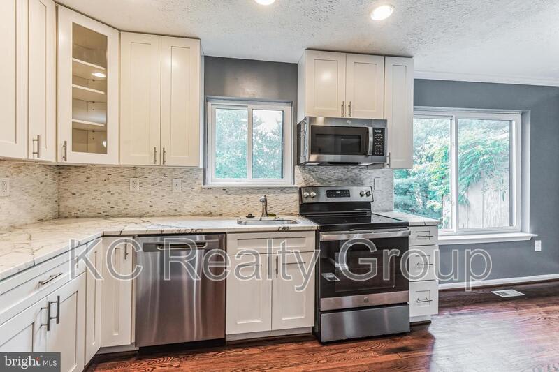 12043 Hallandale Terrace