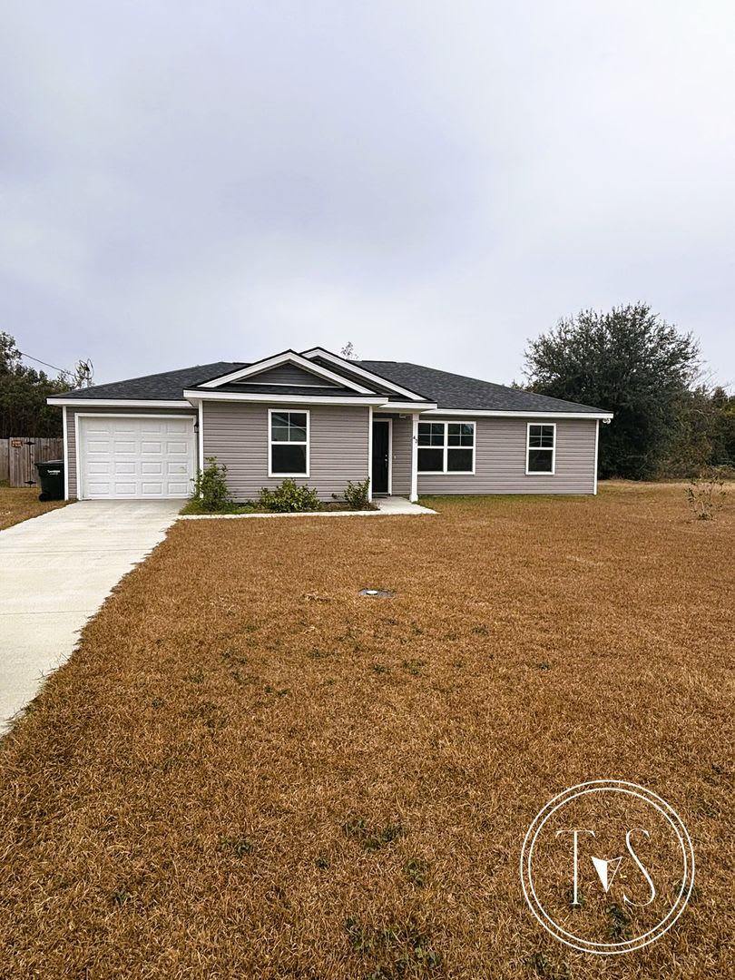 Updated 3 Bedroom Home in Persimmon Estates subdivision of Ludowici, GA