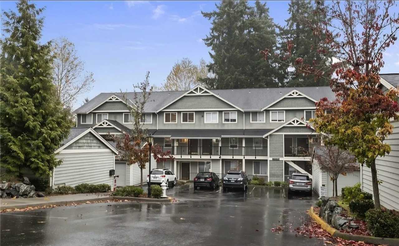 Bright  Renovated 3-Bed Condo in Northshore Summit