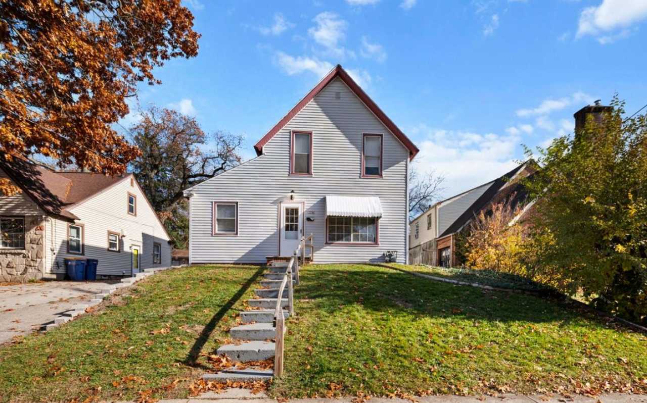 1236 Underwood Ave Se