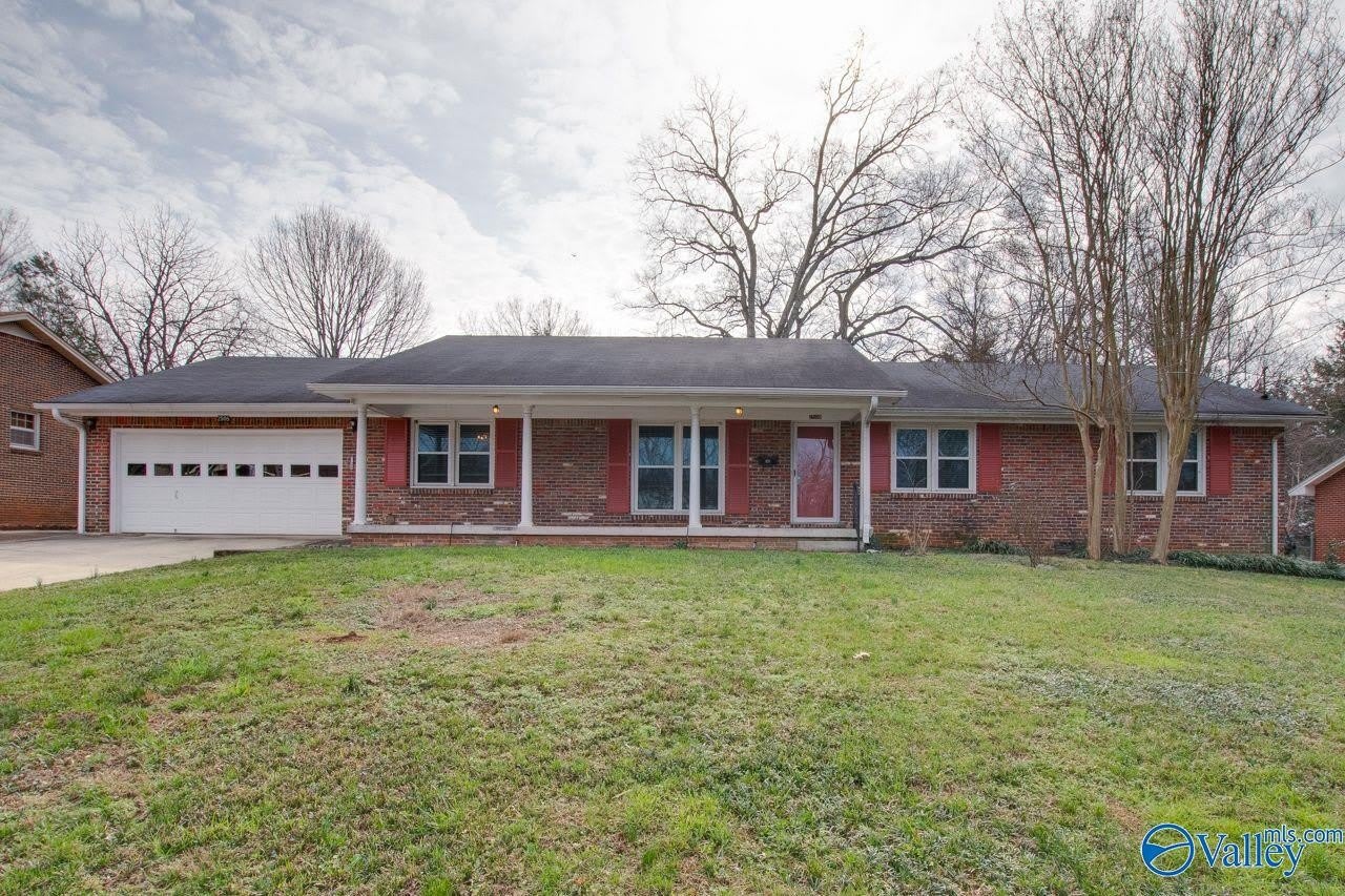 2508 Gladstone Drive