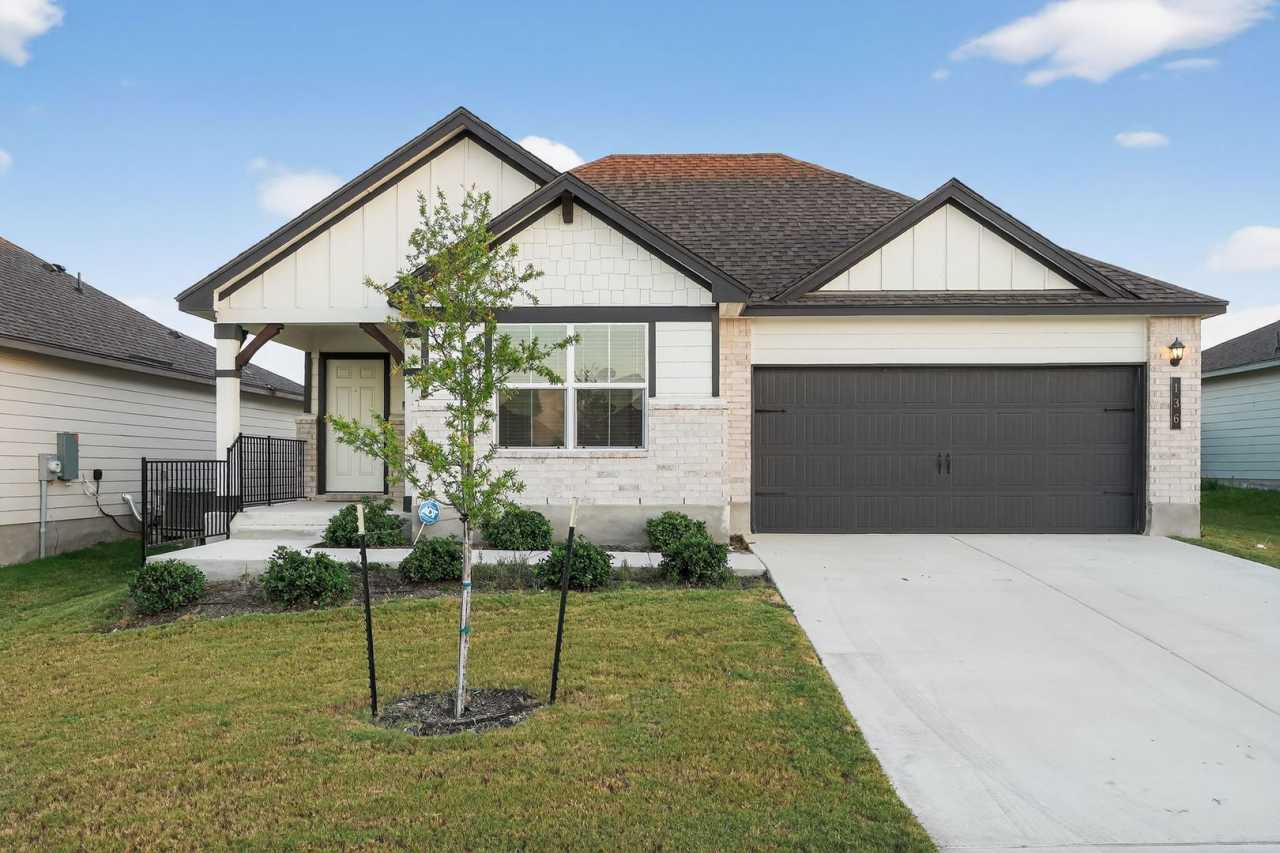 FOR LEASE – BRAND NEW 3 BED HOME IN JARRELL, TX!