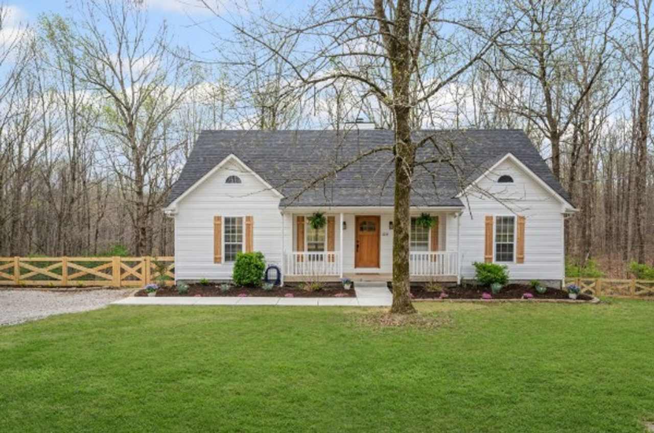 Country Living on 5 Acres