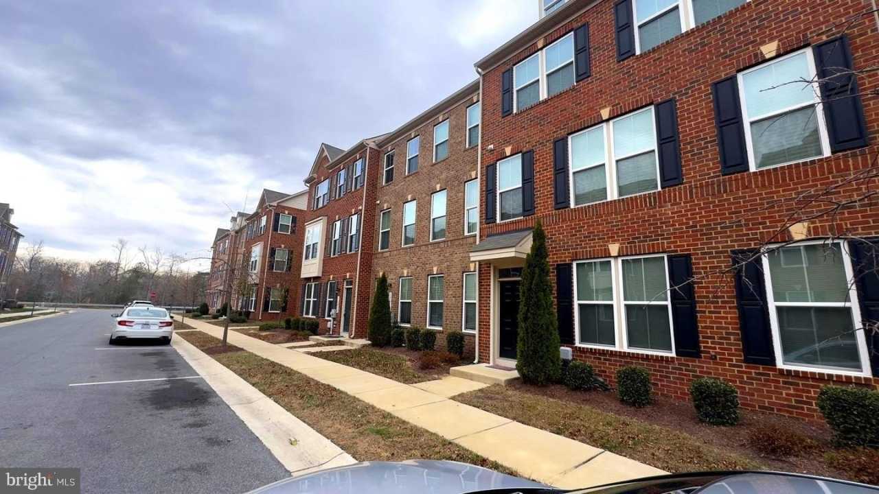 10904 CLERKENWELL ALLEY