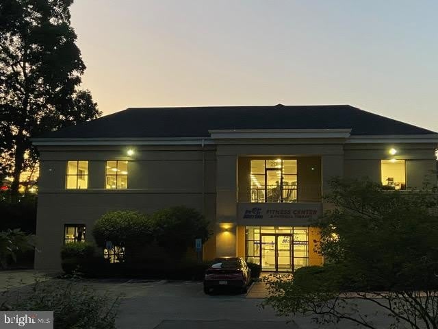 20 COUNTRY CLUB Drive