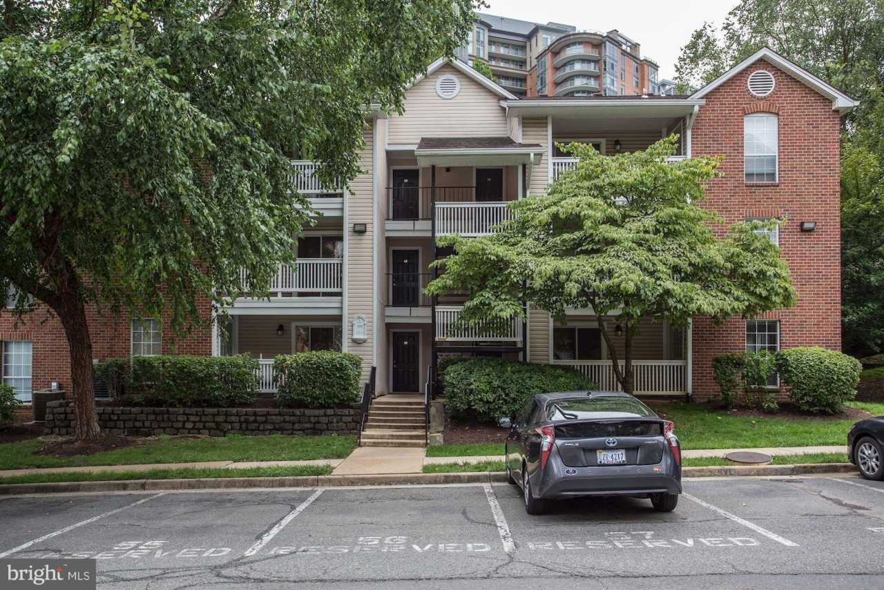 1511 LINCOLN Way unit: 104