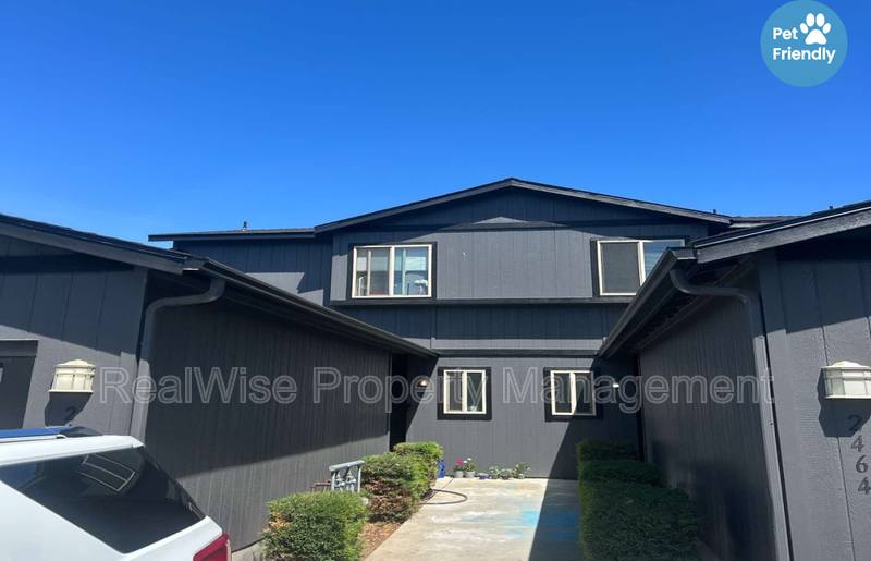 2466 SW Timber View Ct