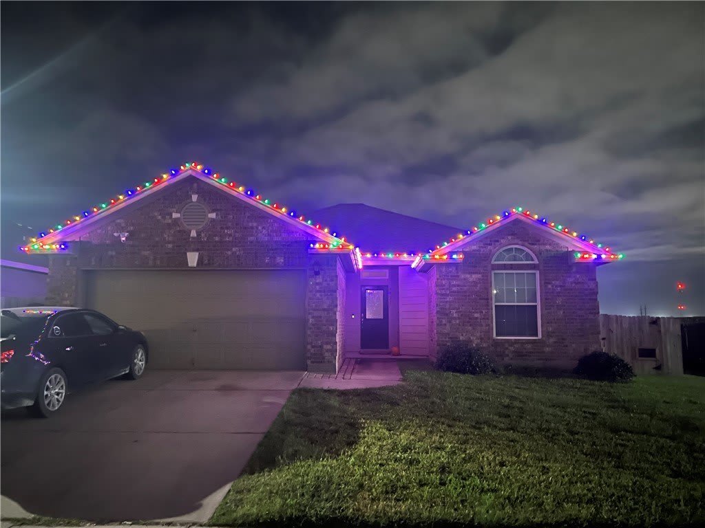 7721 Arbolito Street