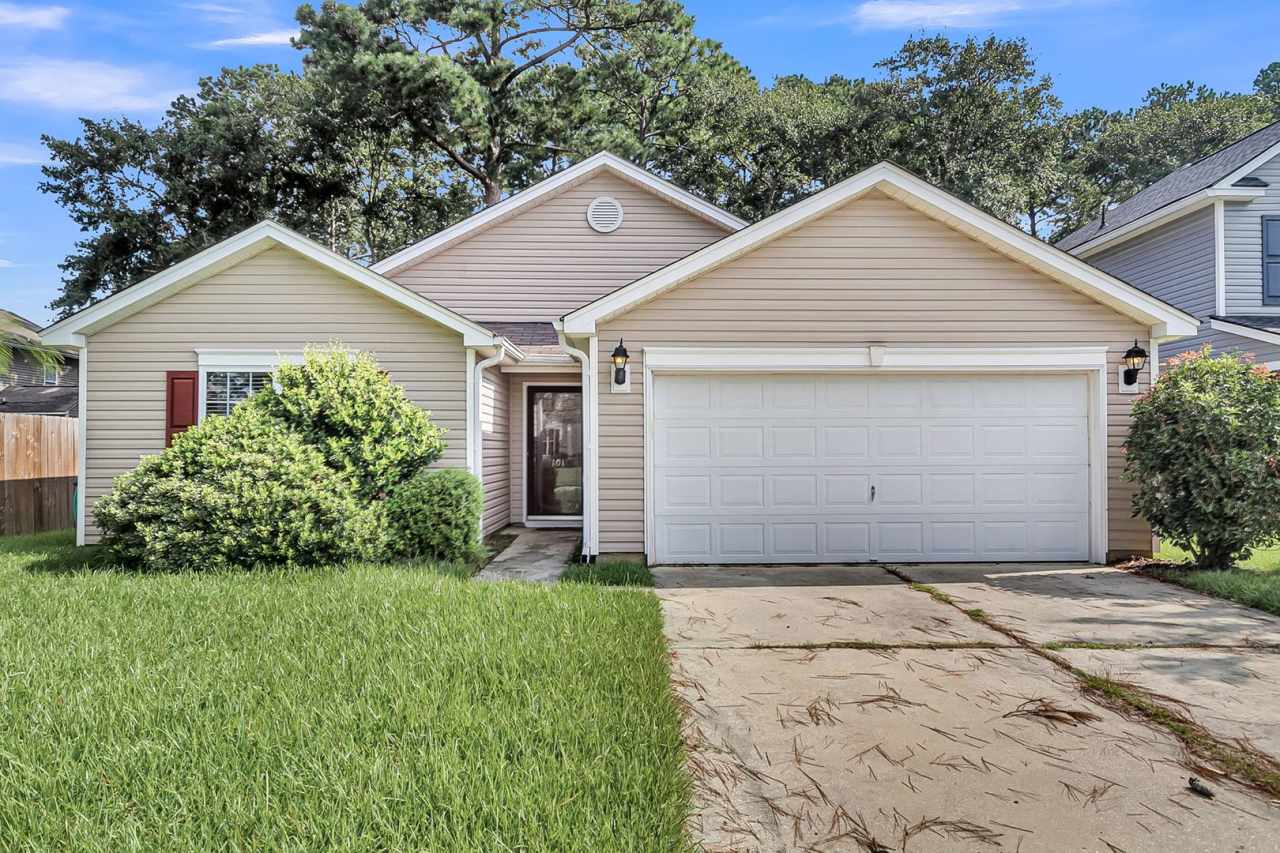 Charming 3-Bedroom, 2-Bath Home available in Ladson!