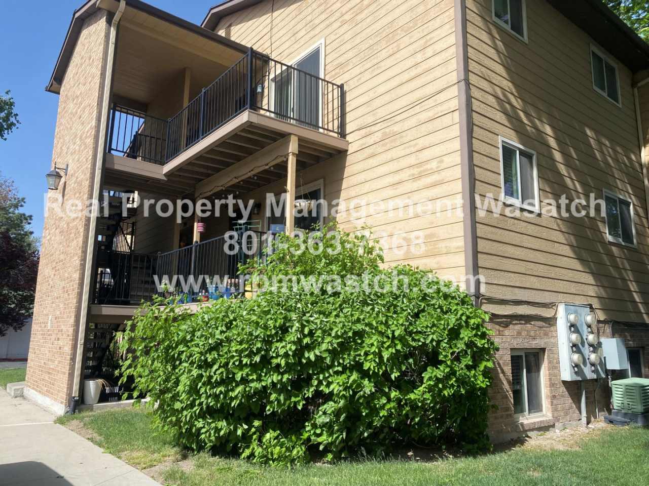 Come See This Great 2 Bedroom 1 Bath Condo In Salt Lake City!
