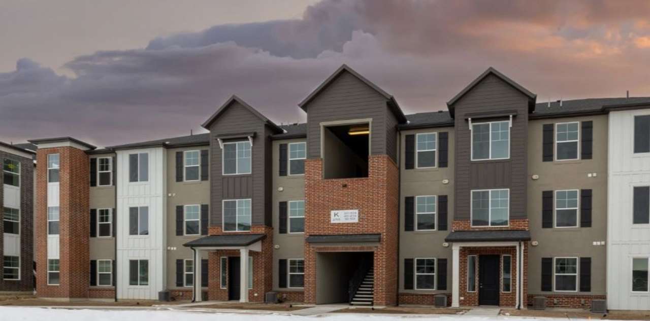 $750 OFF FIRST MONTH"S RENT Condo in Prime Lehi Location