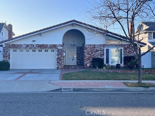 18917 Alexander Avenue