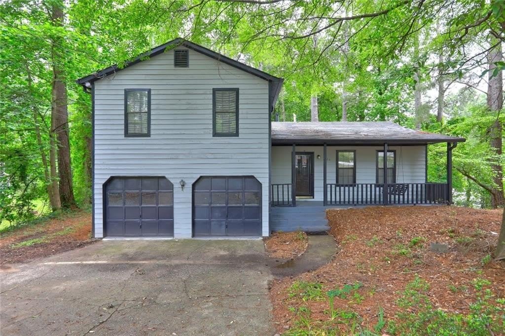129 Lester Road NW