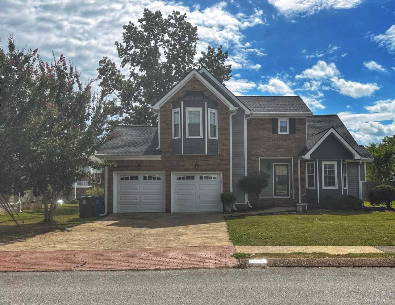 7604 Asherton Lane