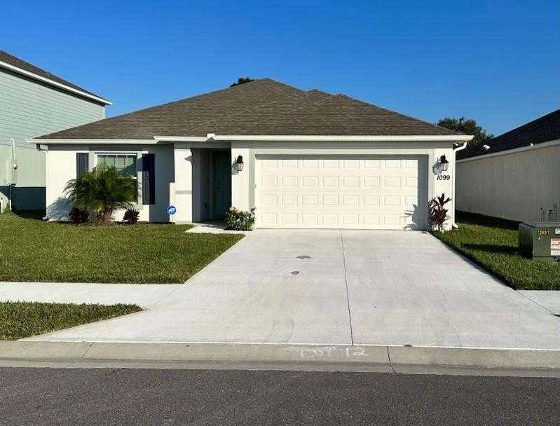 1099 NE Dania Circle