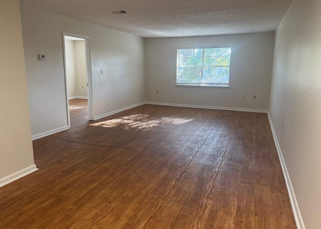 1 BD/1BA - Center of Fort Walton Beach