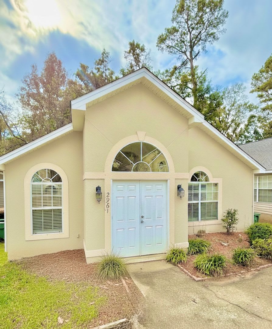 Charming 3BR Home in a Prime Tallahassee Location!!