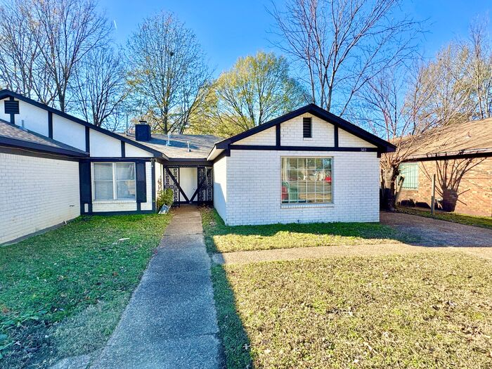 3411 South Mendenhall Road