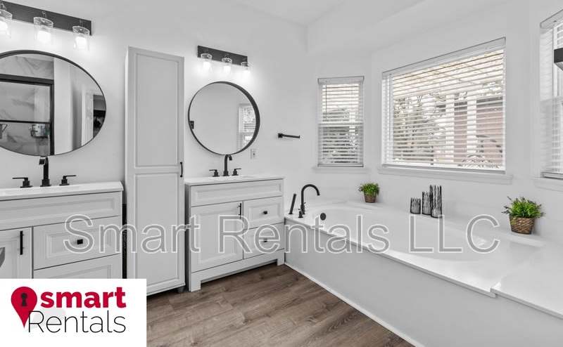 944 Wellesley Place Drive