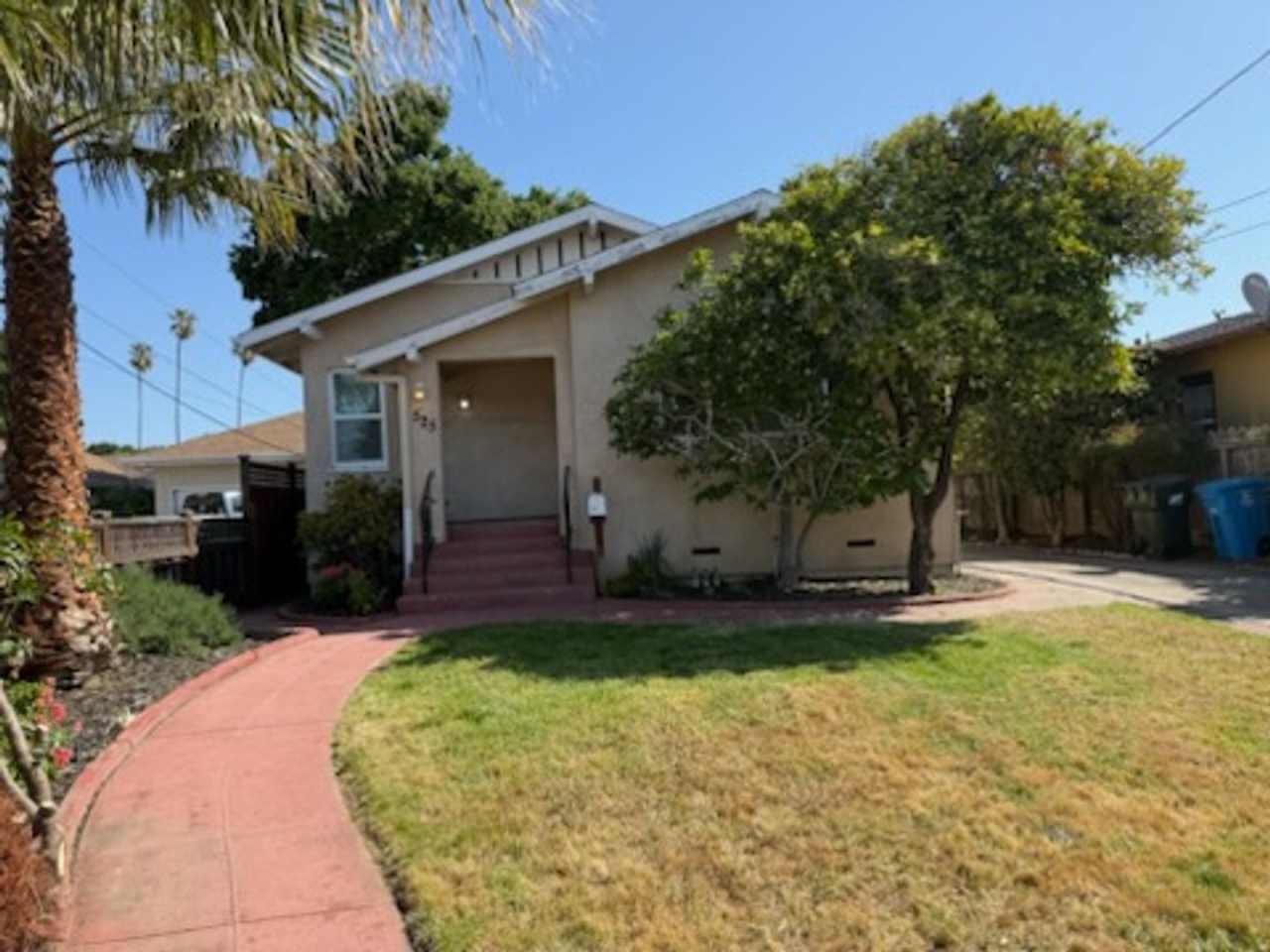 Updated, One of a Kind 2 Bed / 1 Bath Home -- Huge Yard and Basement!! -- Must See!!