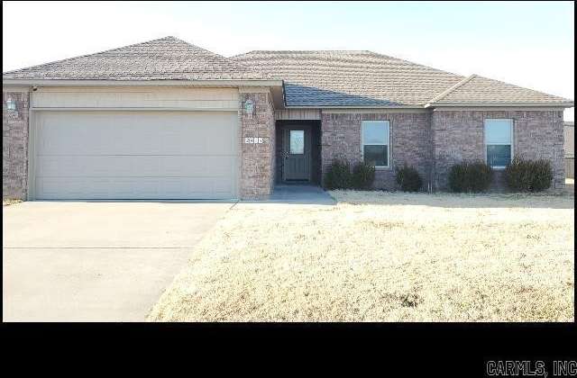 2405 Canterbury Lane