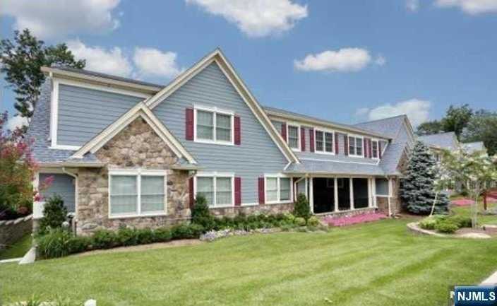 112 Franklin Turnpike D