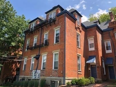 2146 St James Avenue