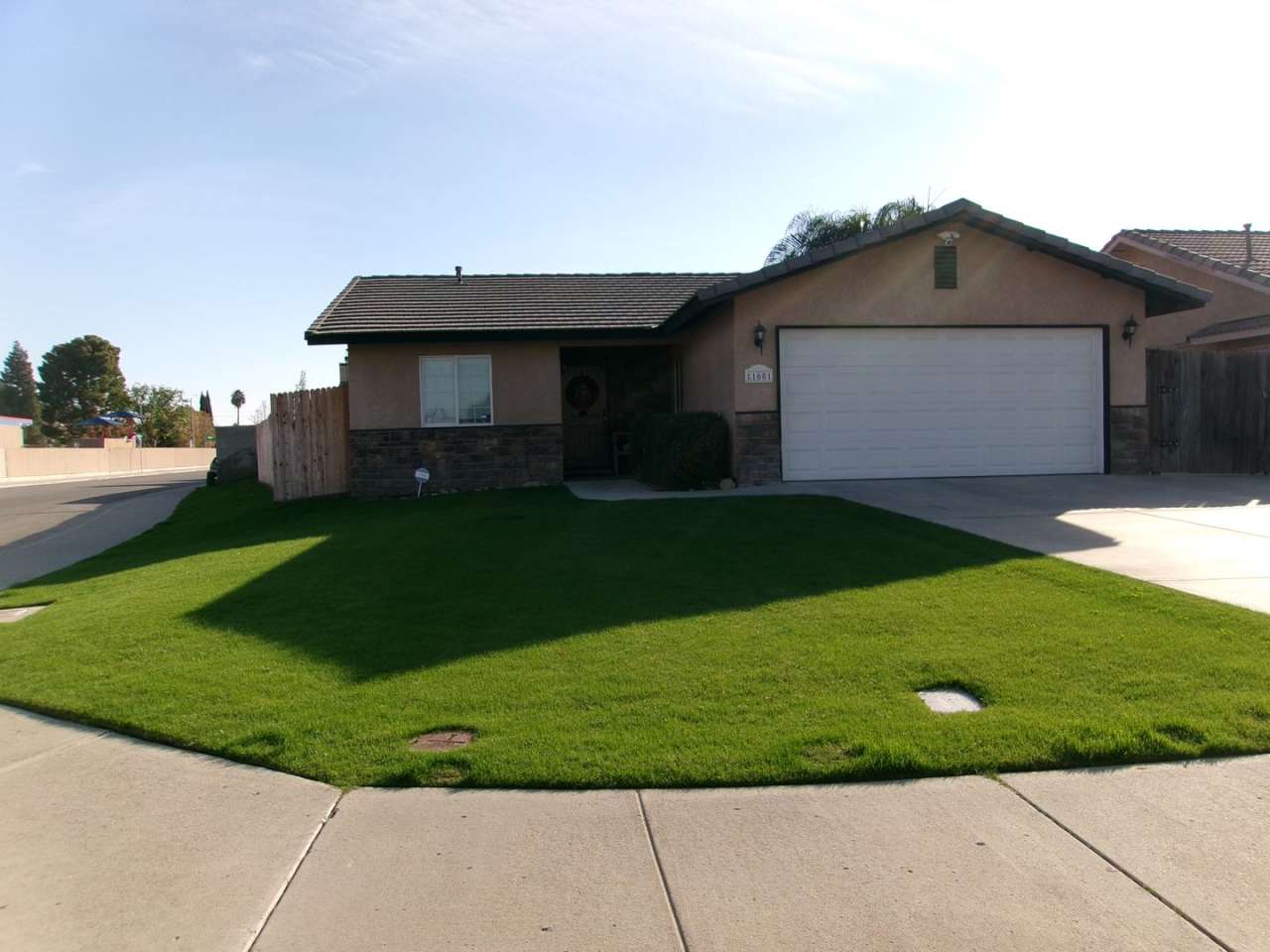Cute Northwest Bakersfield Home for Rent