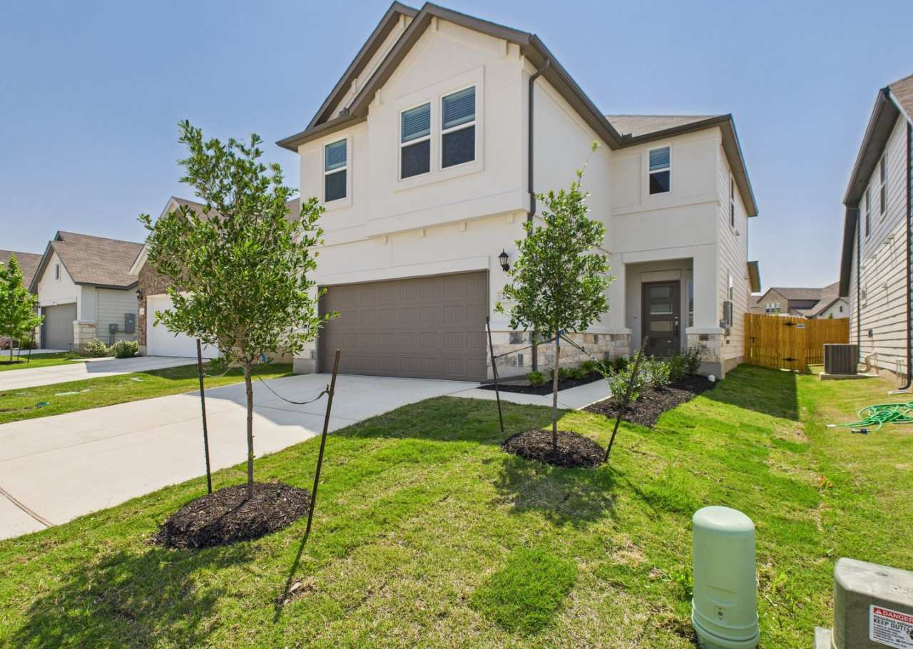New stone Wall Ranch home