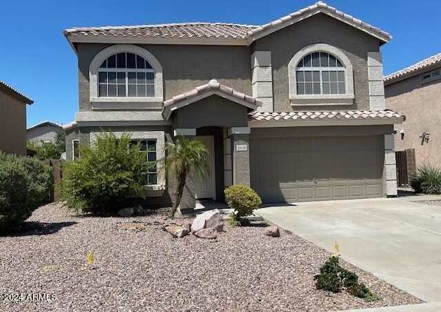 2528 E SHEFFIELD Avenue